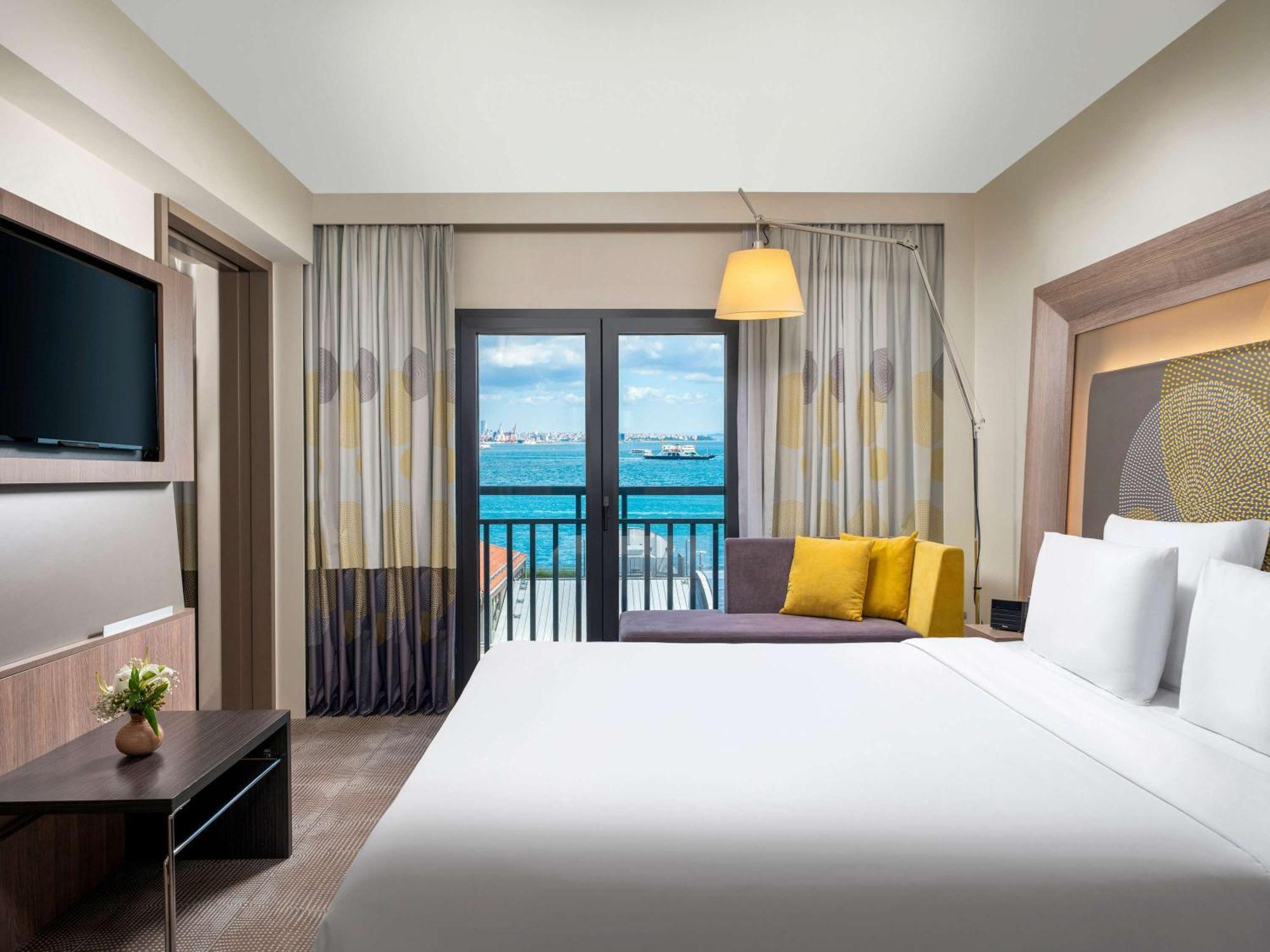 Novotel Bosphorus Hotel